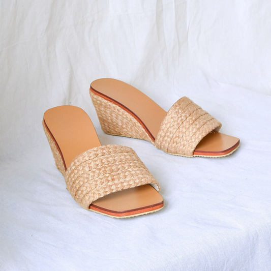 Heleyna Abaca Wedge