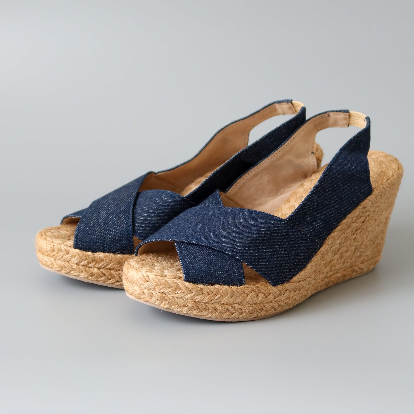 Maya Abaca Wedge