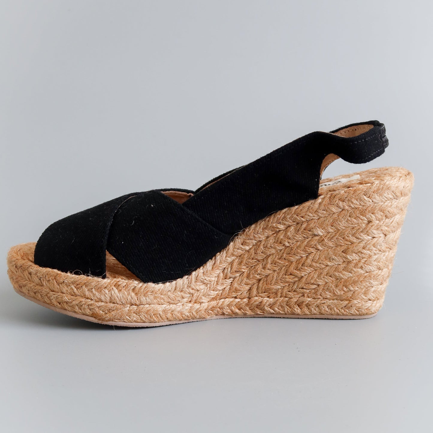 Maya Abaca Wedge